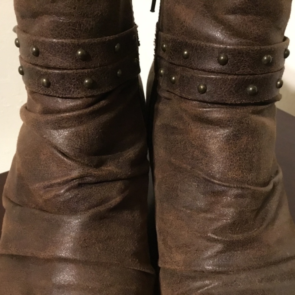 Baretraps Bootie Size 8 - image 3